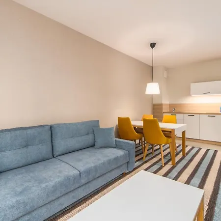 Bel Mare With Balcony By Renters * Międzyzdroje