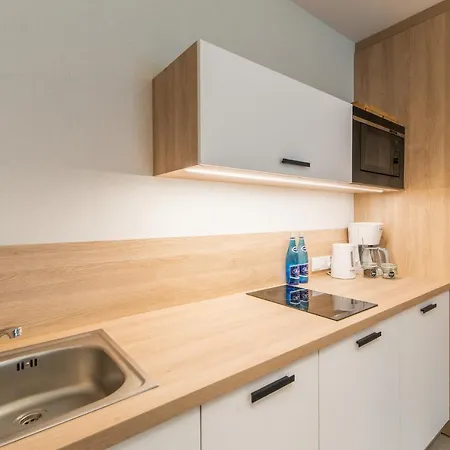 Bel Mare With Balcony By Renters Apartman Międzyzdroje
